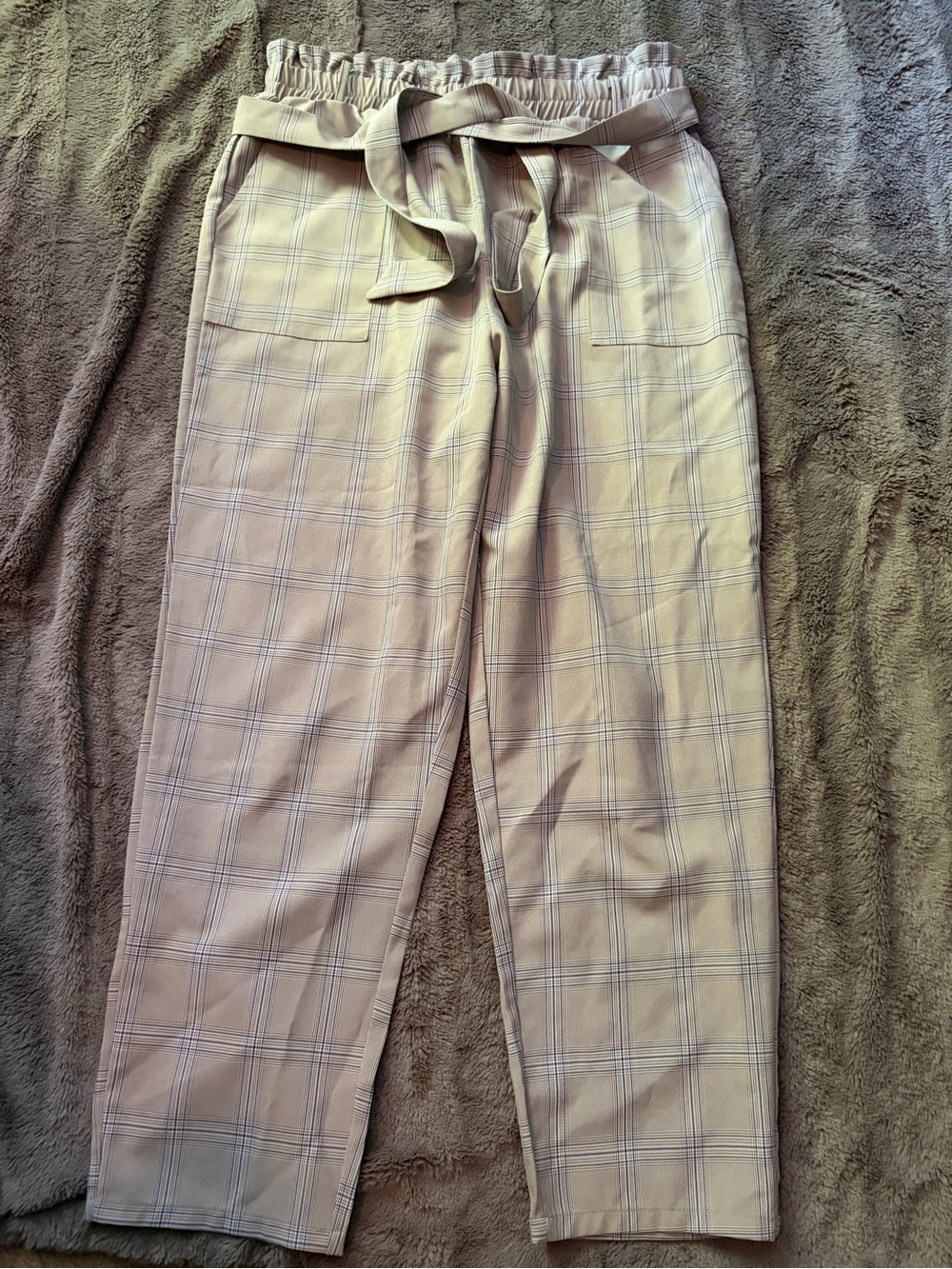 SHEIN Beige Plaid Paperbag Waist Trousers